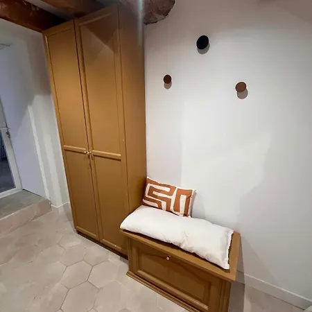 Air-conditioned With Terrace * Montagnac (Herault)